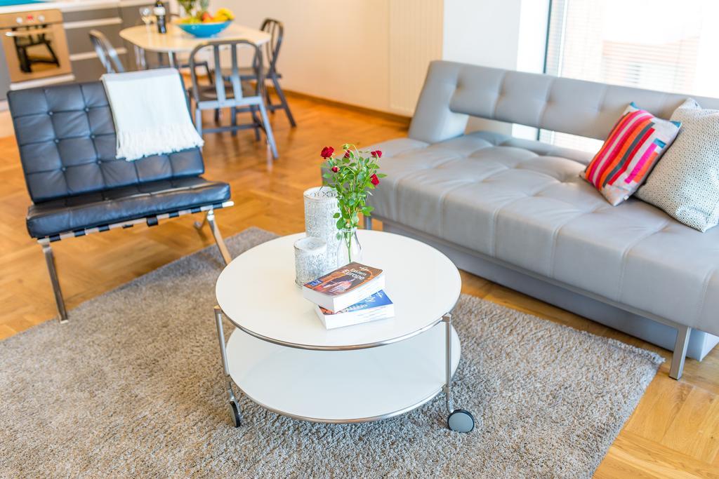 Modern Apartment In City Center Krakov Exteriér fotografie